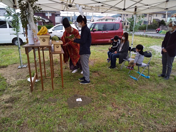 舞鶴　自然素材　無垢　塗り壁　おしゃれ　新築　一戸建て